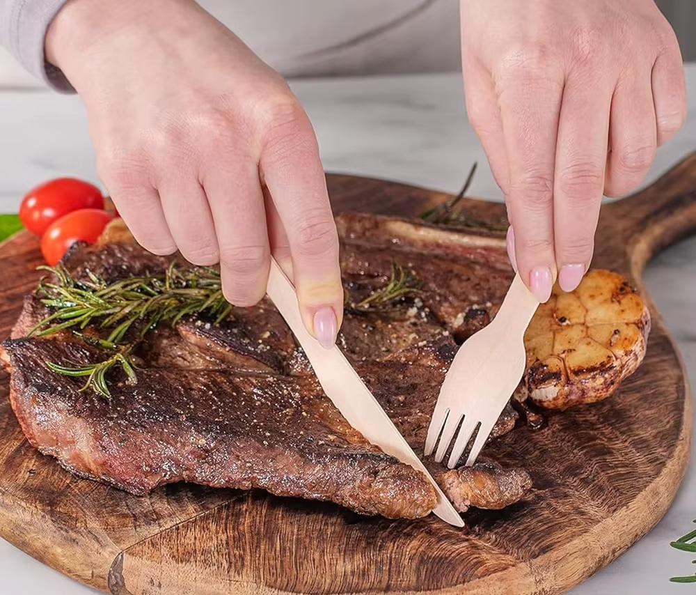 EcoGrill Cutlery – Talheres Descartáveis de Madeira para Churrasco