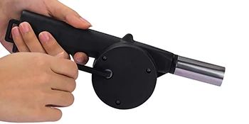 ChurrasBlow – Ventilador de Manivela para Churrasco e Camping